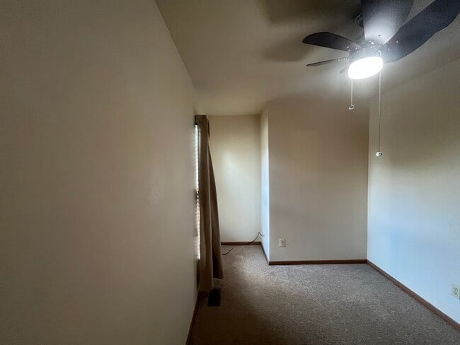Building Photo - 965 Amberwood Pl