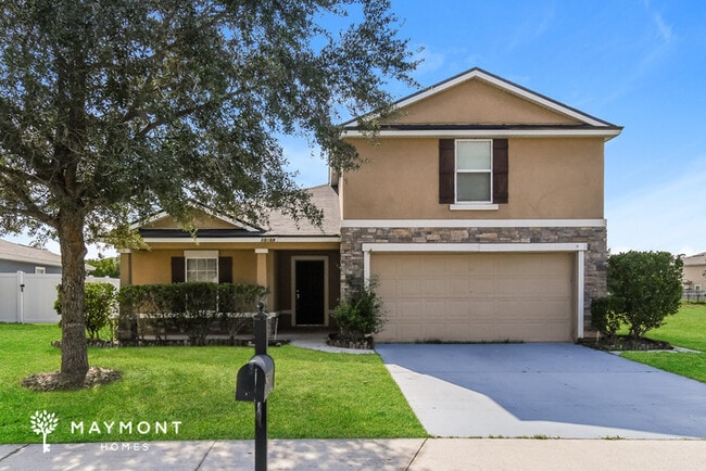 Building Photo - 15259 Bareback Dr