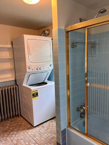 Building Photo - 1241 N 2nd St