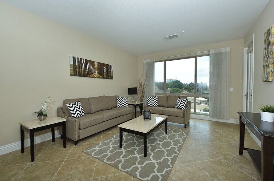 Building Photo - 3877 Pell Pl