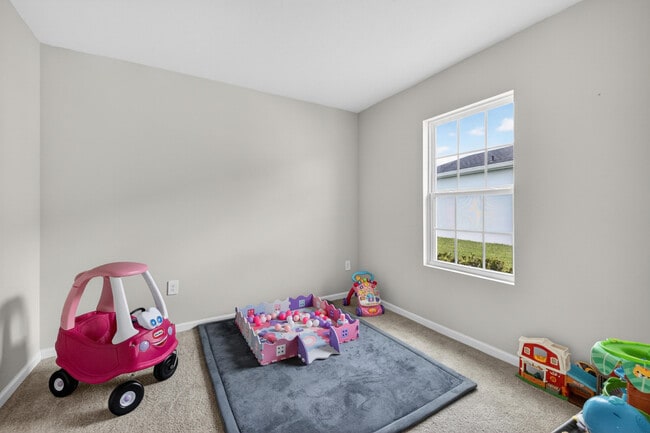 Building Photo - 9449 SW Libertas Wy