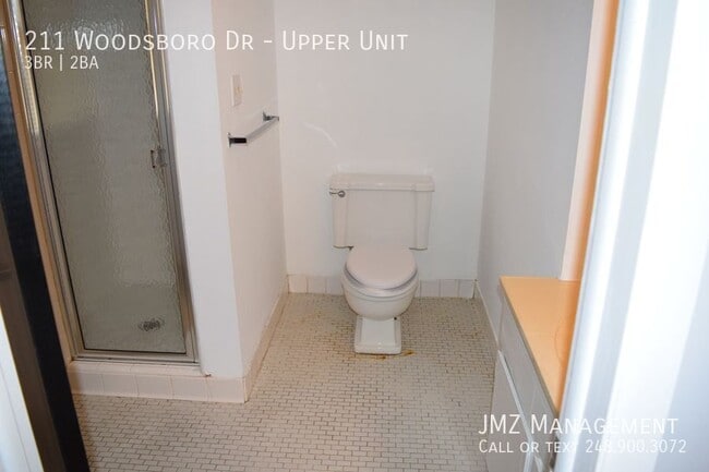 Building Photo - 211 Woodsboro Dr