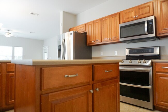 Building Photo - 108 Creve Core Dr