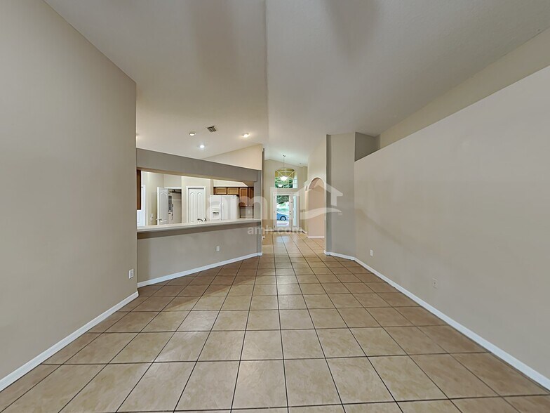 Building Photo - 8125 Alamosa Wood Ave