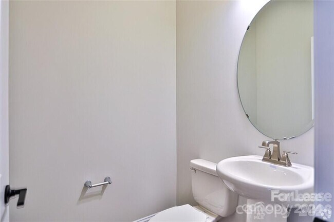 Building Photo - 13105 Settlers Trail Ct