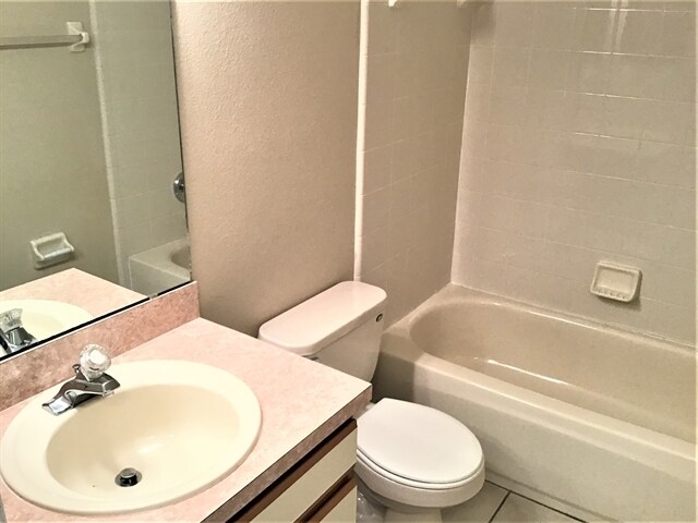 Building Photo - 11732 Crescent Pines Blvd