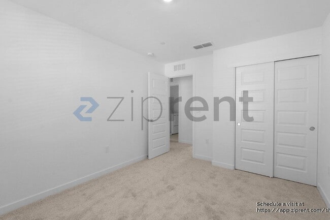Building Photo - 8531 Anker Wy