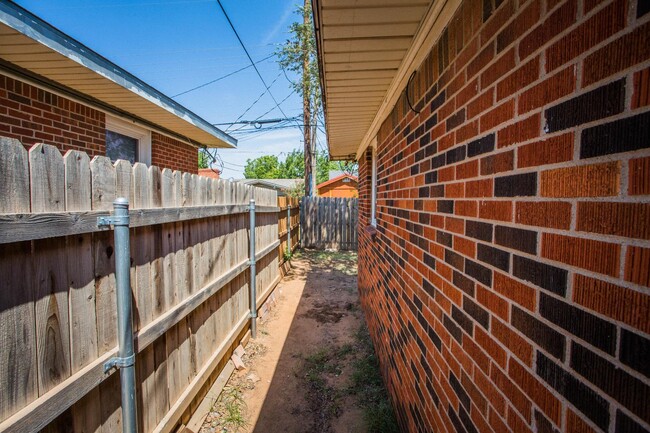 Building Photo - 4402 29th St
