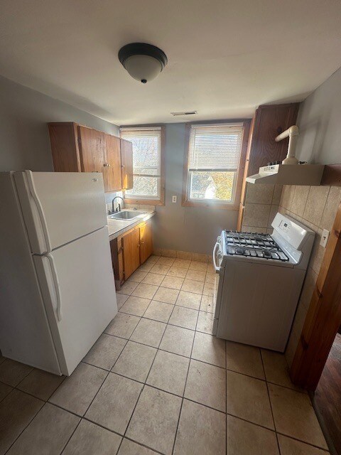 Building Photo - 203 West St