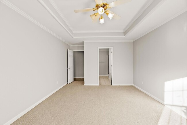 Building Photo - 12711 Misty Creek Dr