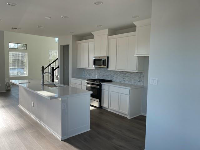 Building Photo - 832 Azul Lagoon Dr