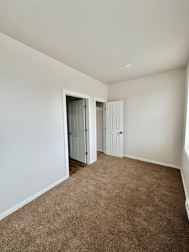 Building Photo - 3414 Frankford Ave