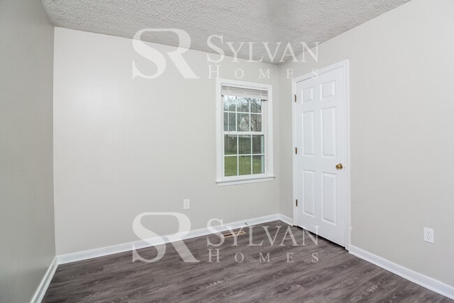 Building Photo - 4036 Hilltop Field Dr