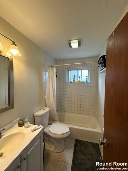 Building Photo - 19 Kippy Dr