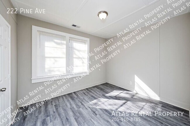 Building Photo - 222 Pine Ave