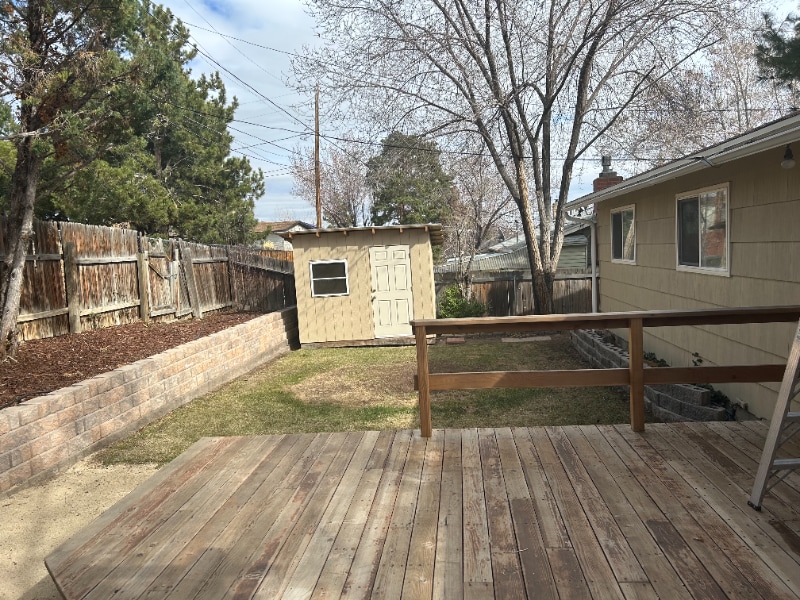 Building Photo - 2425 Van Buren Dr