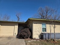 Building Photo - 2559 Valwood Pkwy