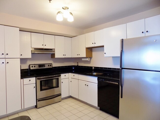 Building Photo - 510 Revere Beach Blvd