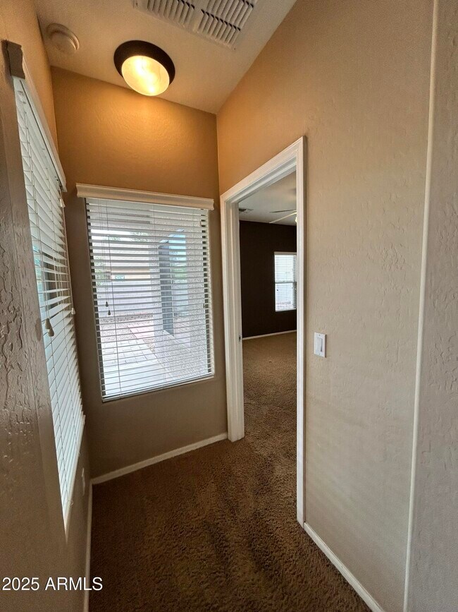 Building Photo - 45168 W Mescal Dr