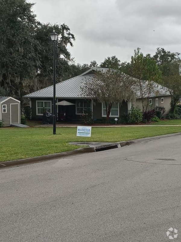 Building Photo - 172 SW Jewel Lk Dr