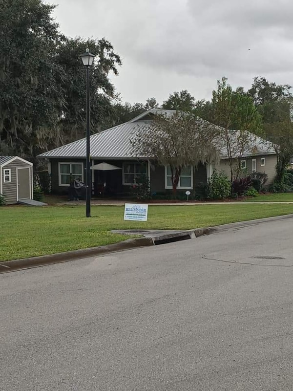 Building Photo - 172 SW Jewel Lk Dr