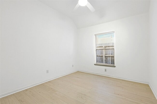 Building Photo - 7835 Stone Oak Ct