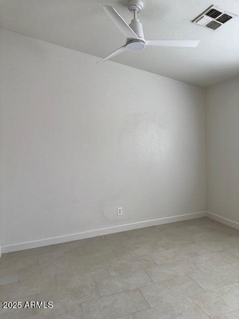 Building Photo - 10659 W Yukon Dr