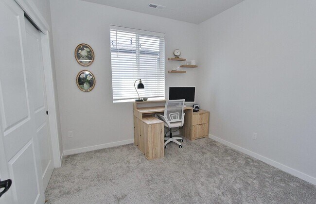 Building Photo - 12735 W Norterra Ln