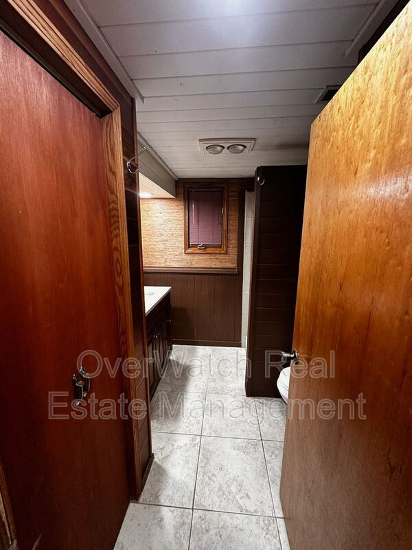 Building Photo - 9532 Dundas Cir