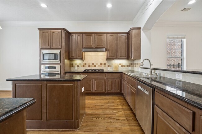 Building Photo - 7608 Janak Dr