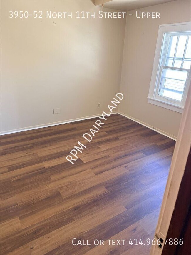 Building Photo - 3950-52 North 11th Street-Upper