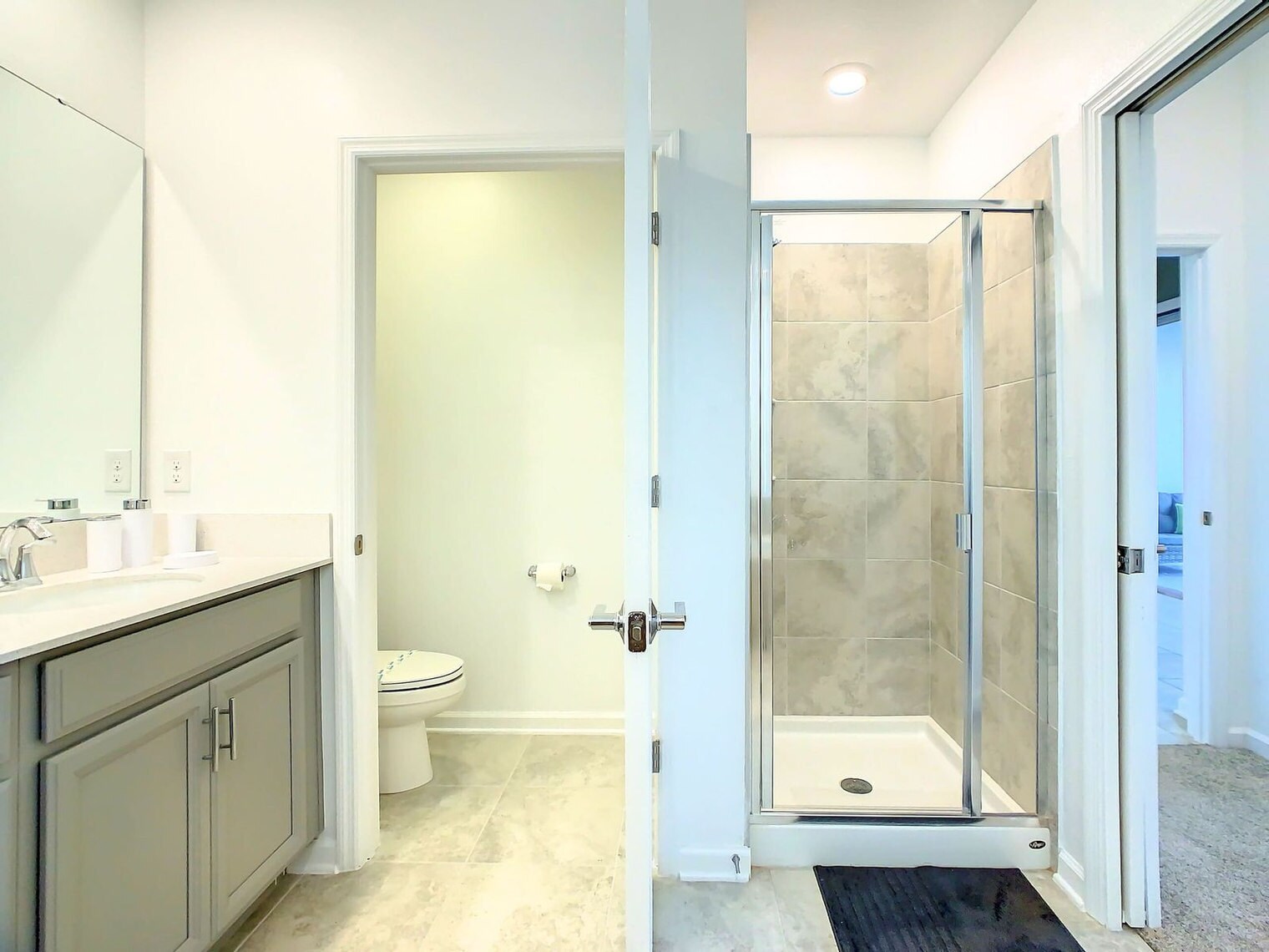 Building Photo - 1083 Splash Shot Pl