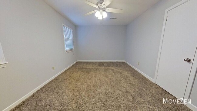 Building Photo - 3 Balfer Ct