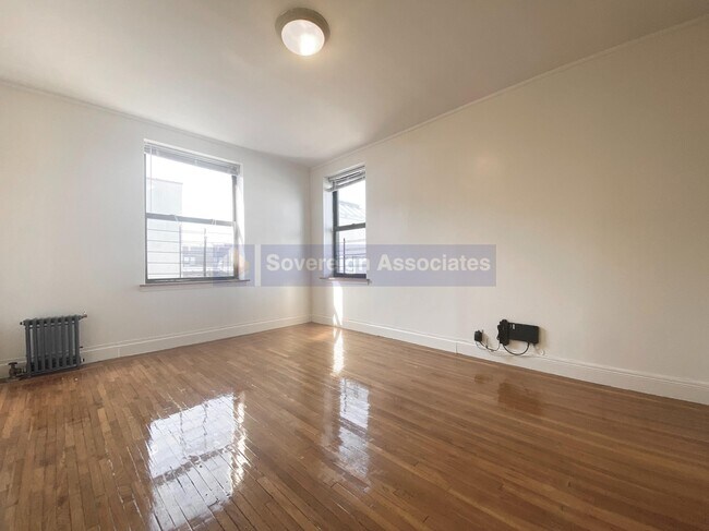 Floorplan - 183 Pinehurst Avenue