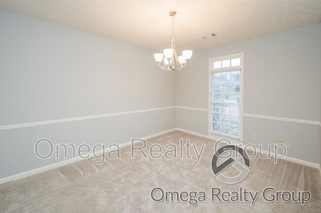 Building Photo - 6928 Cherry Creek Dr