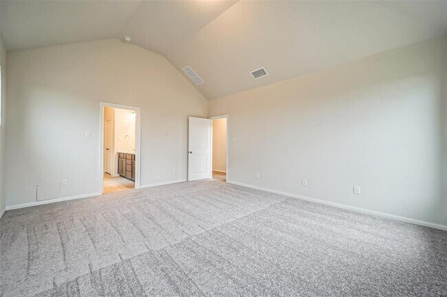 Building Photo - 2710 Bayrose Dr
