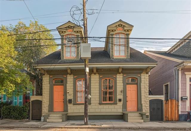 Building Photo - 3329 Dauphine St