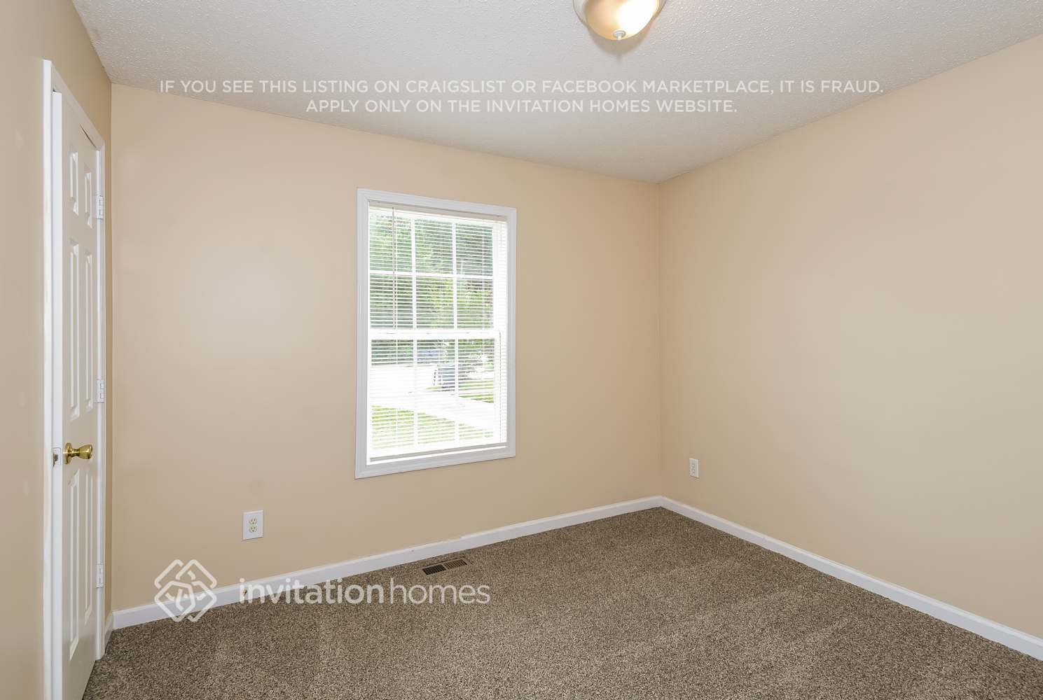 Building Photo - 240 Brookside Dr