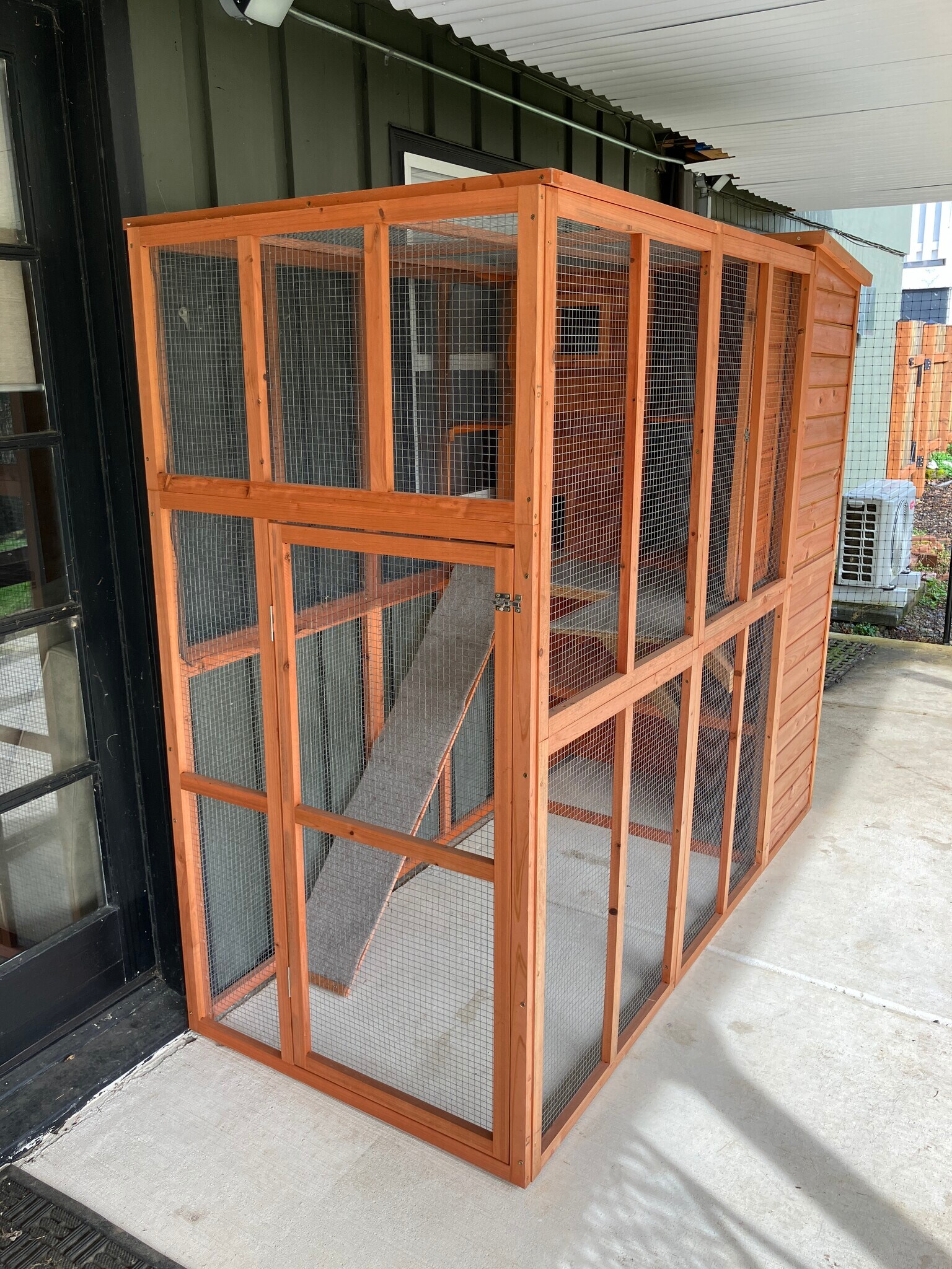 Catio - 9416 SW View Point Ter