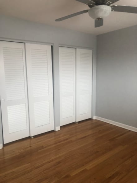 Building Photo - 6044 N Melvina Ave