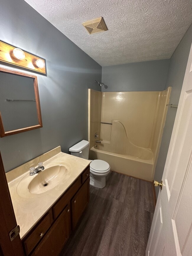 Building Photo - 204 TN-52