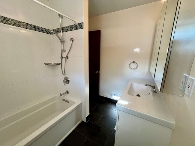 Building Photo - 8308 Whitman Dr