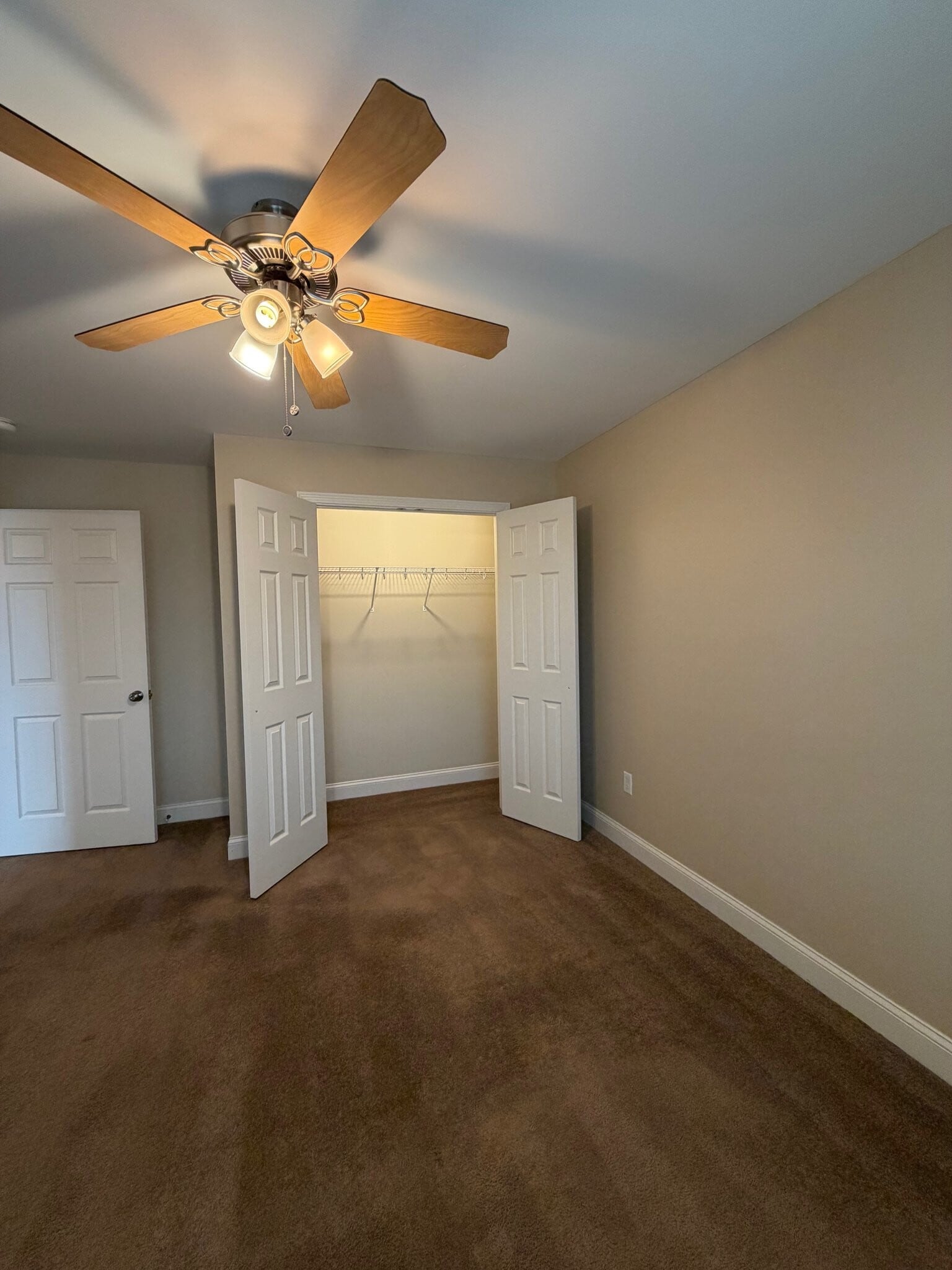 Building Photo - 9 Jenna Ln