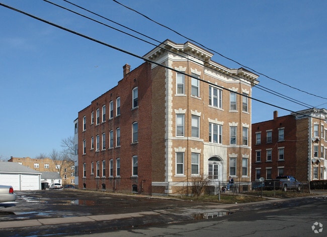 Primary Photo - 18-20 South St
