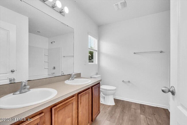 Building Photo - 10281 Magnolia Hills Dr