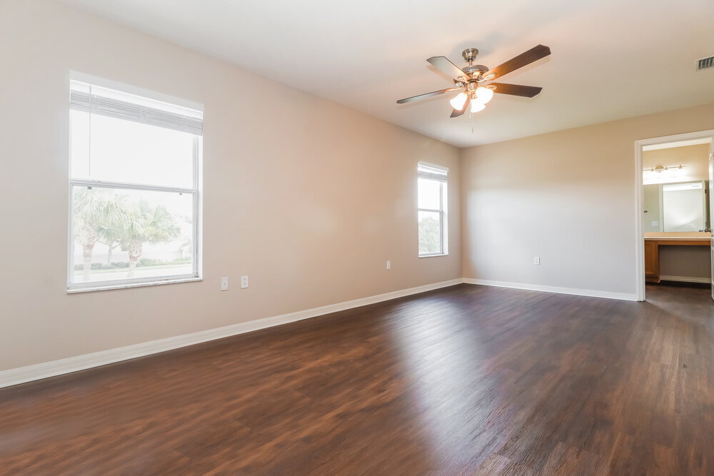 Building Photo - 19412 Timberbluff Dr