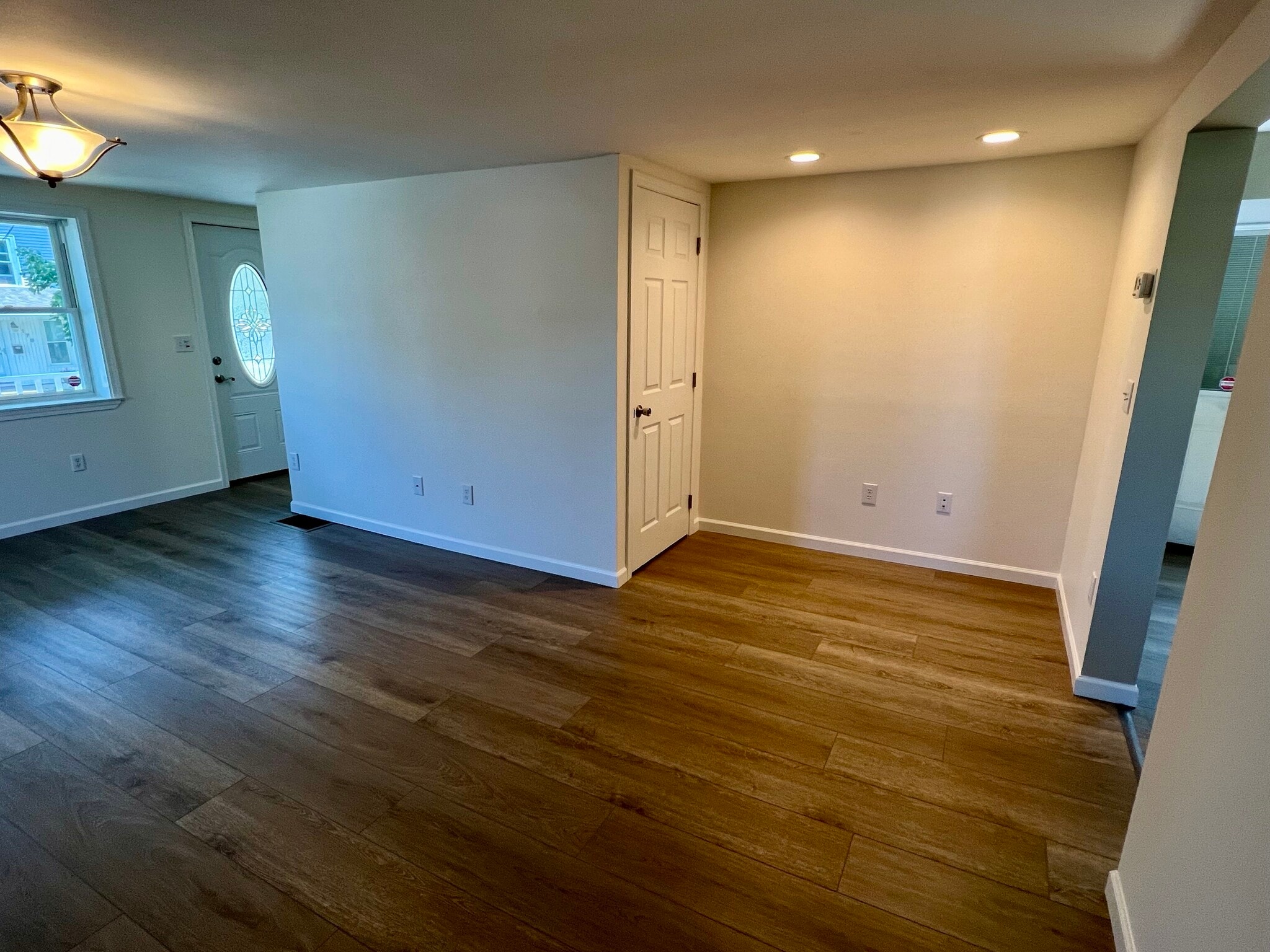 Living Room - 176 Duer St