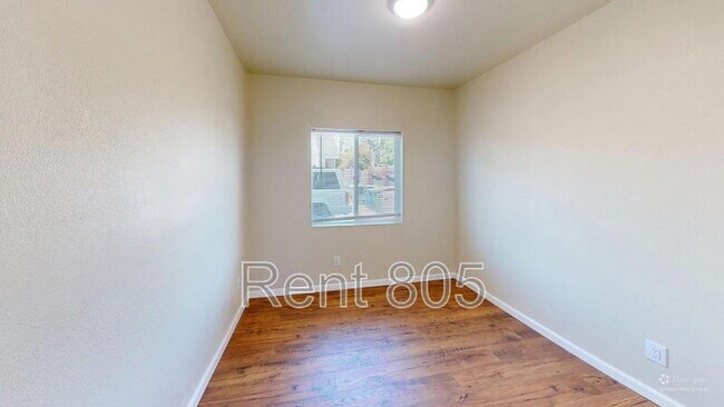 Building Photo - 622 S Seaward Ave