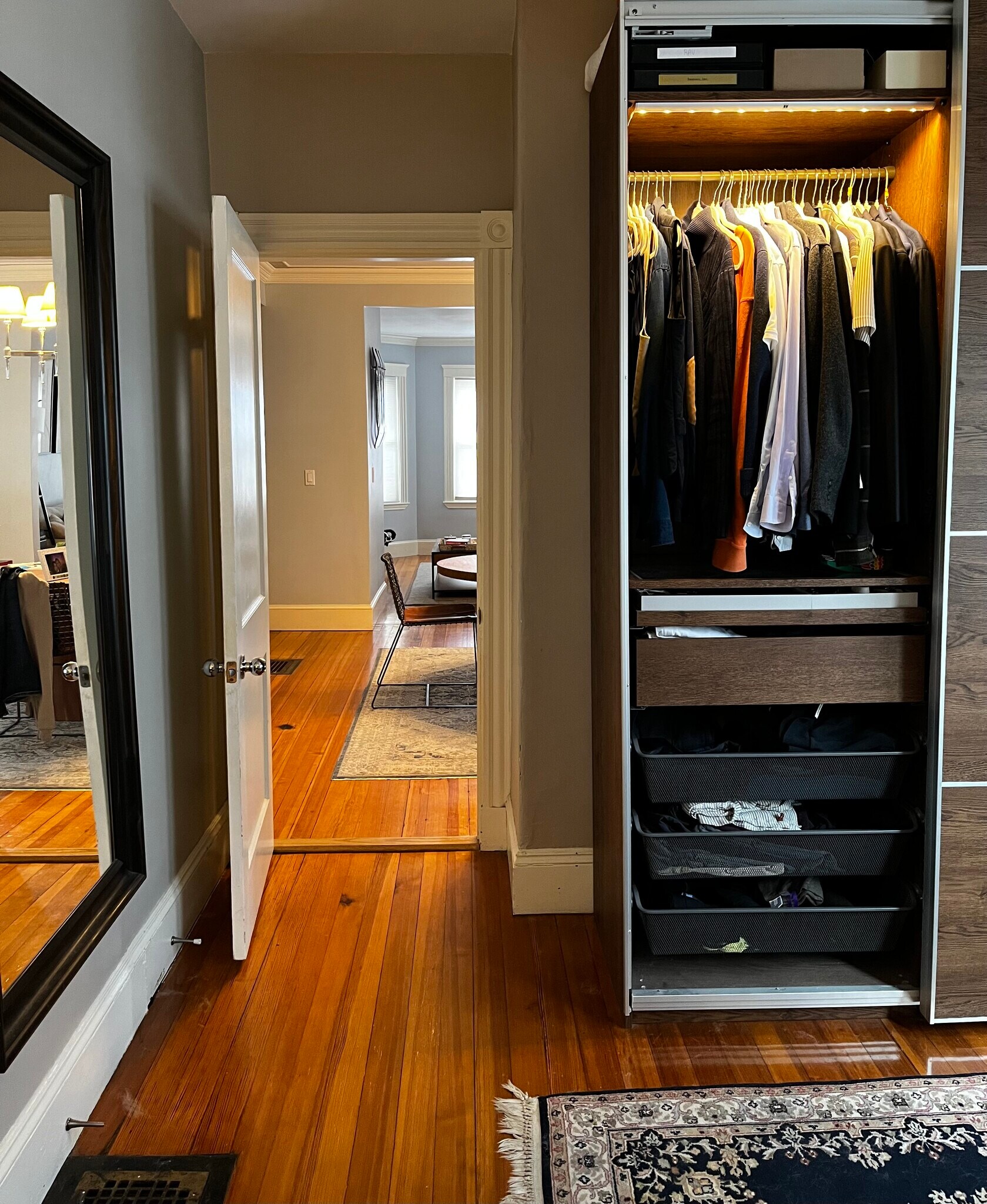 Building Photo - 63 Downer Ave