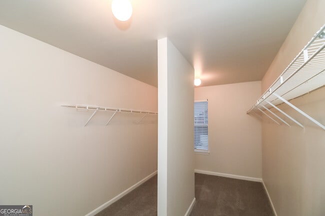 Building Photo - 1281 Heartwood Ave